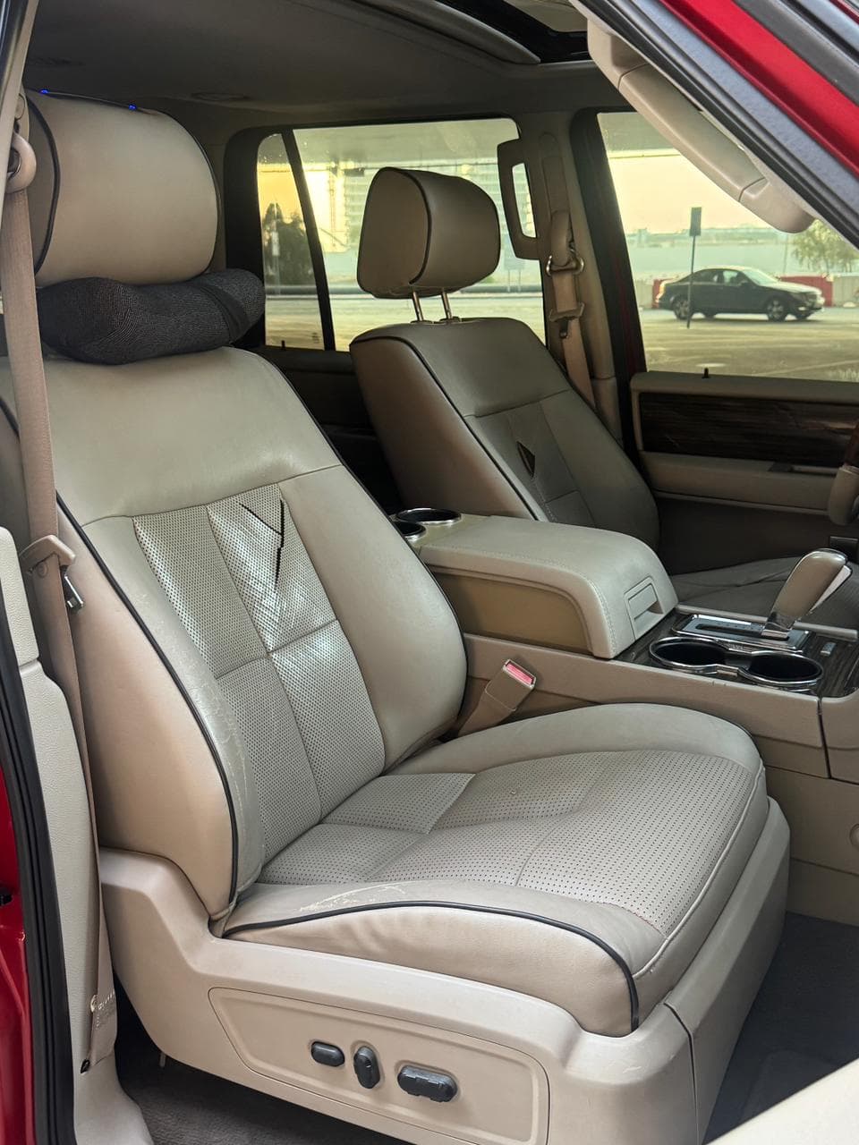 2009 Lincoln Navigator for sale Dubai, Carology photo 20