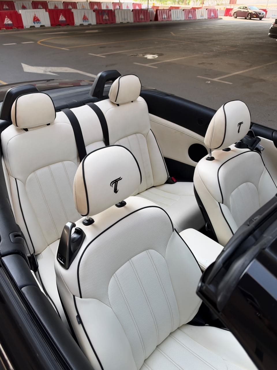 2010 Lexus IS300 Convertible for sale Dubai, Carology photo 19