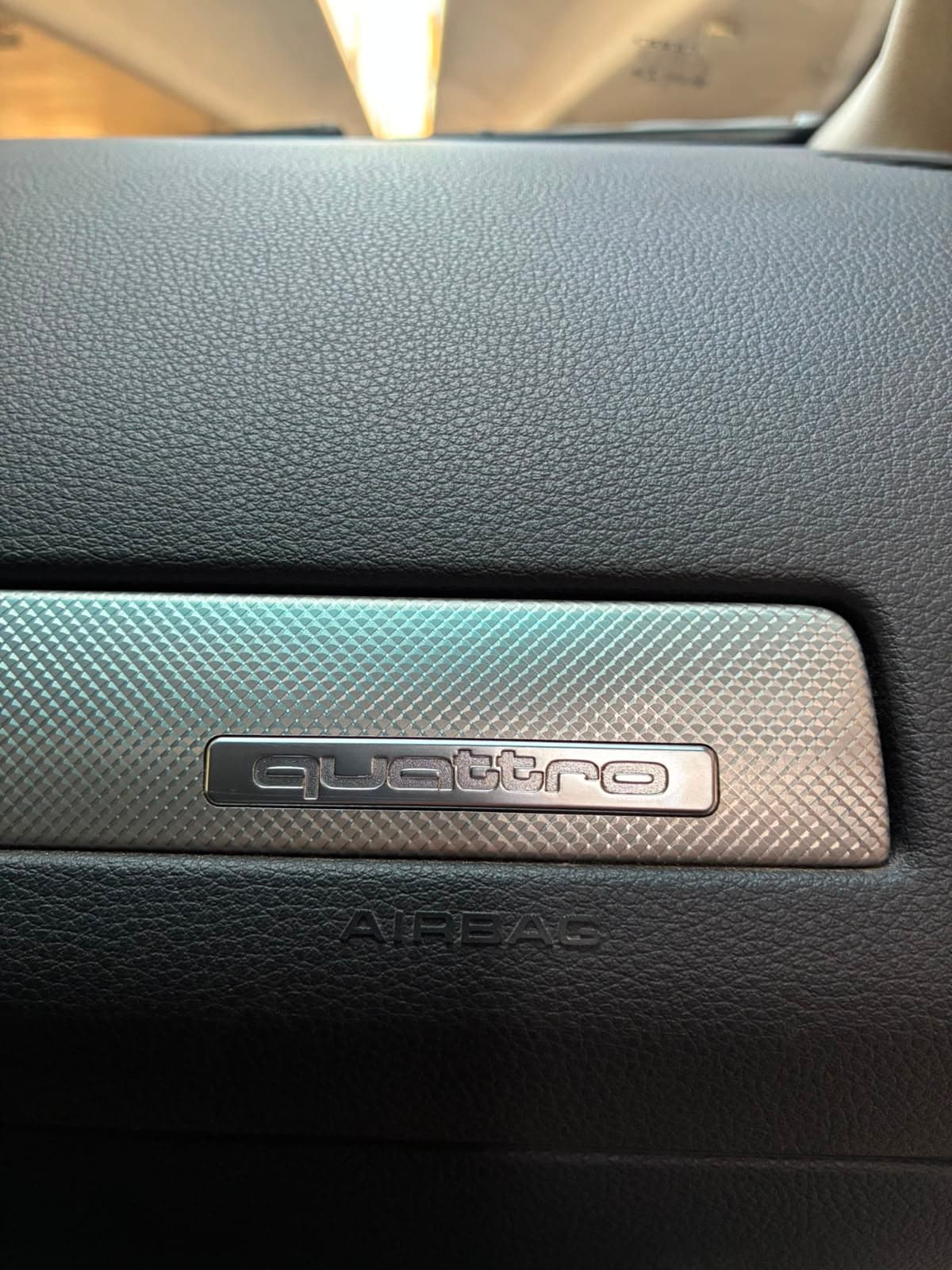 2014 Audi Q7 Quattro for sale Dubai, Carology photo 14
