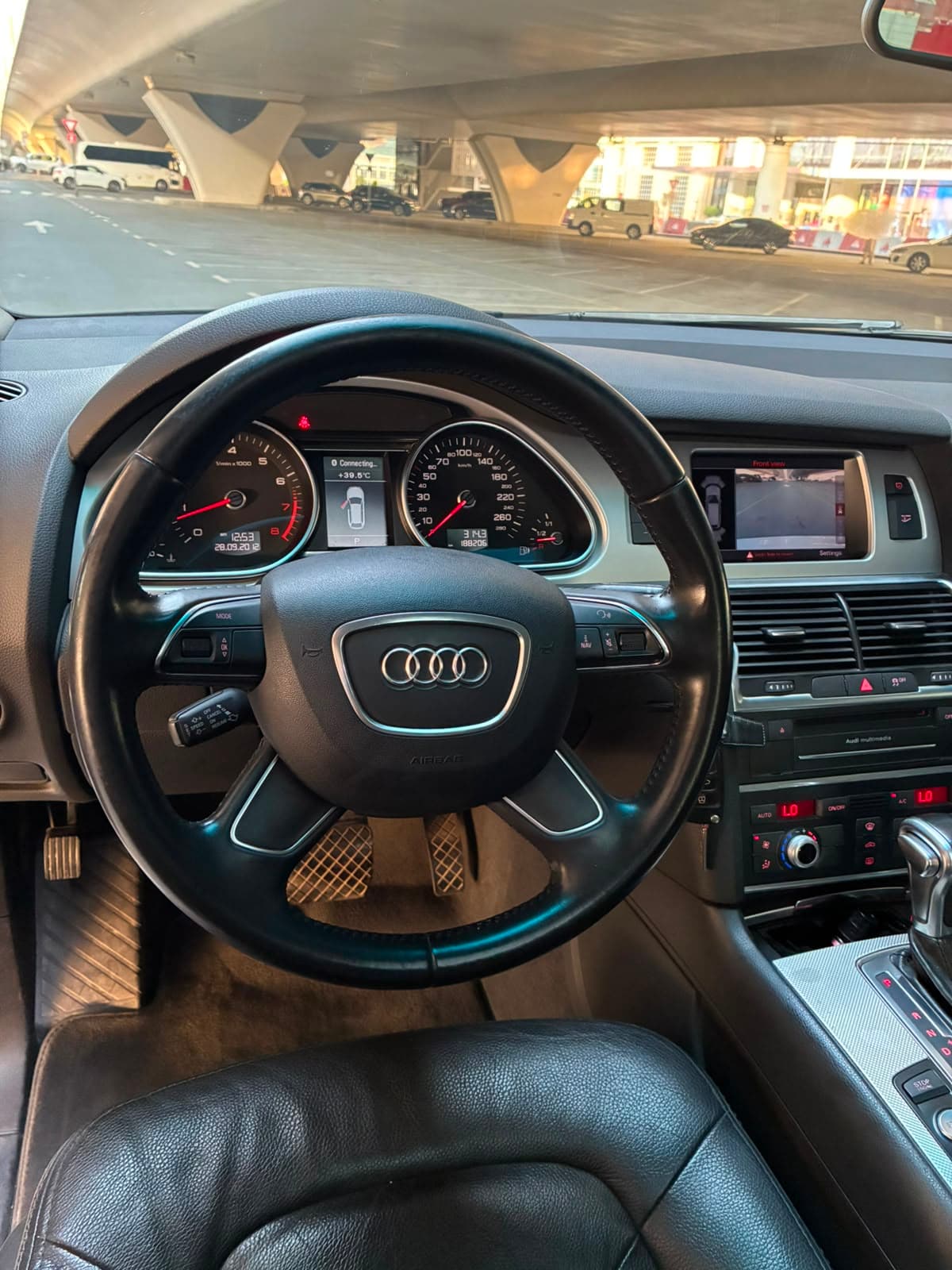 2014 Audi Q7 Quattro for sale Dubai, Carology photo 26