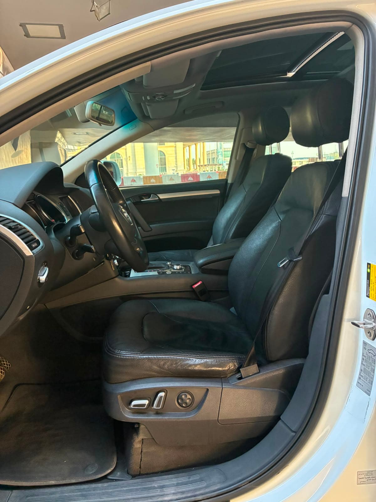 2014 Audi Q7 Quattro for sale Dubai, Carology photo 30