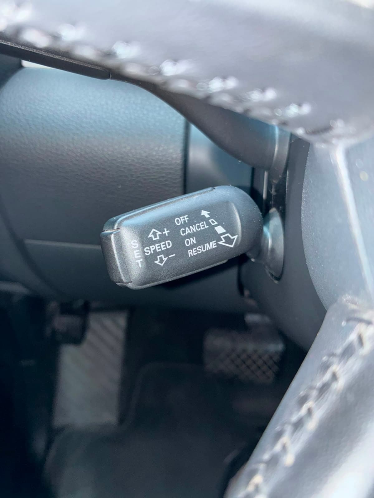 2014 Audi Q7 Quattro for sale Dubai, Carology photo 33