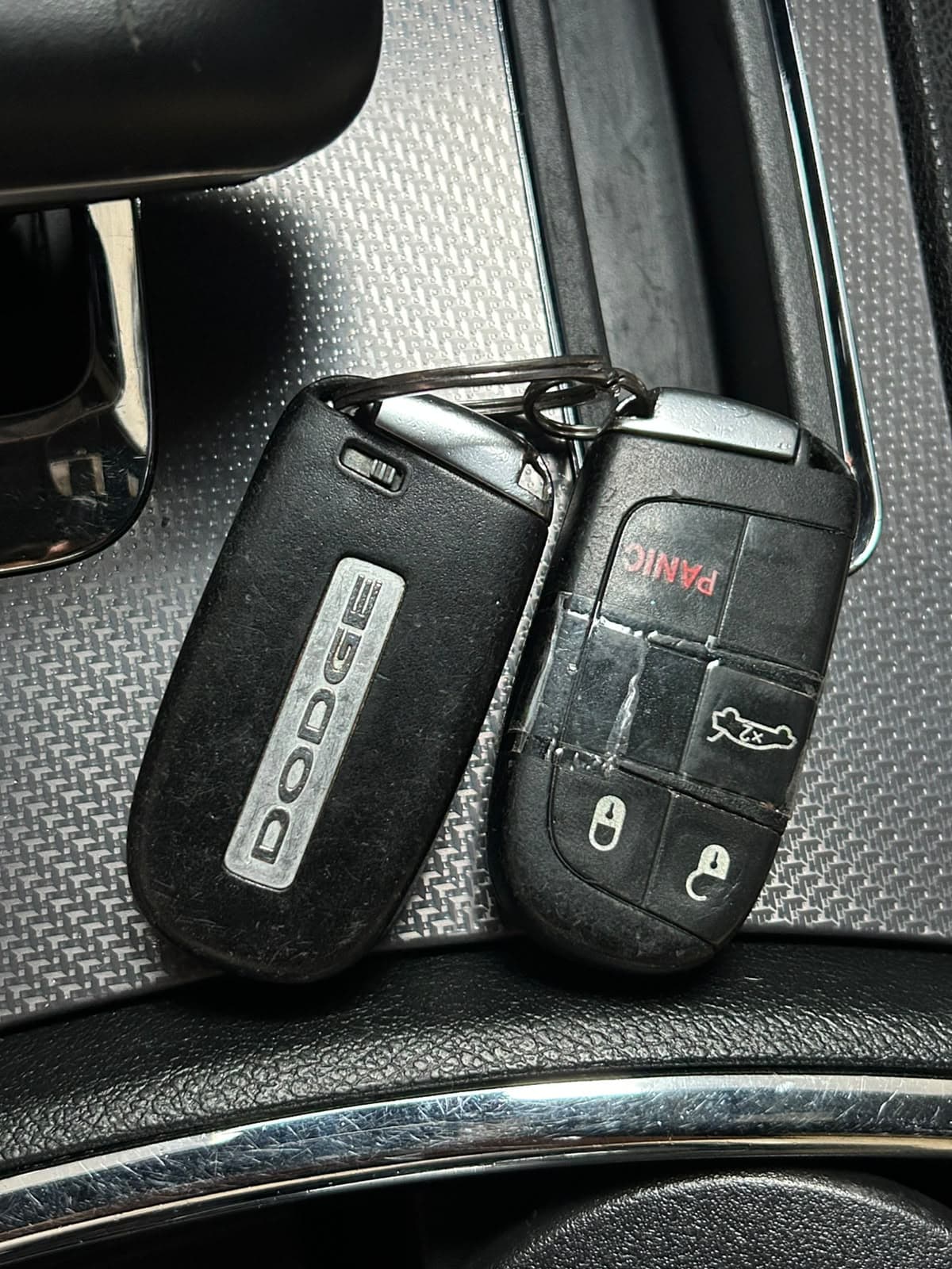 2014 Dodge Charger for sale Dubai, Carology photo 16