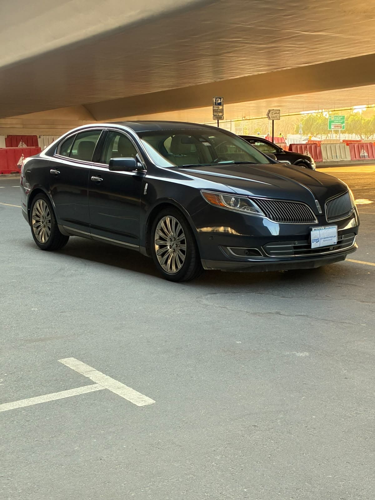 2014 Lincoln MKS Full Option for sale Dubai, Carology photo 5