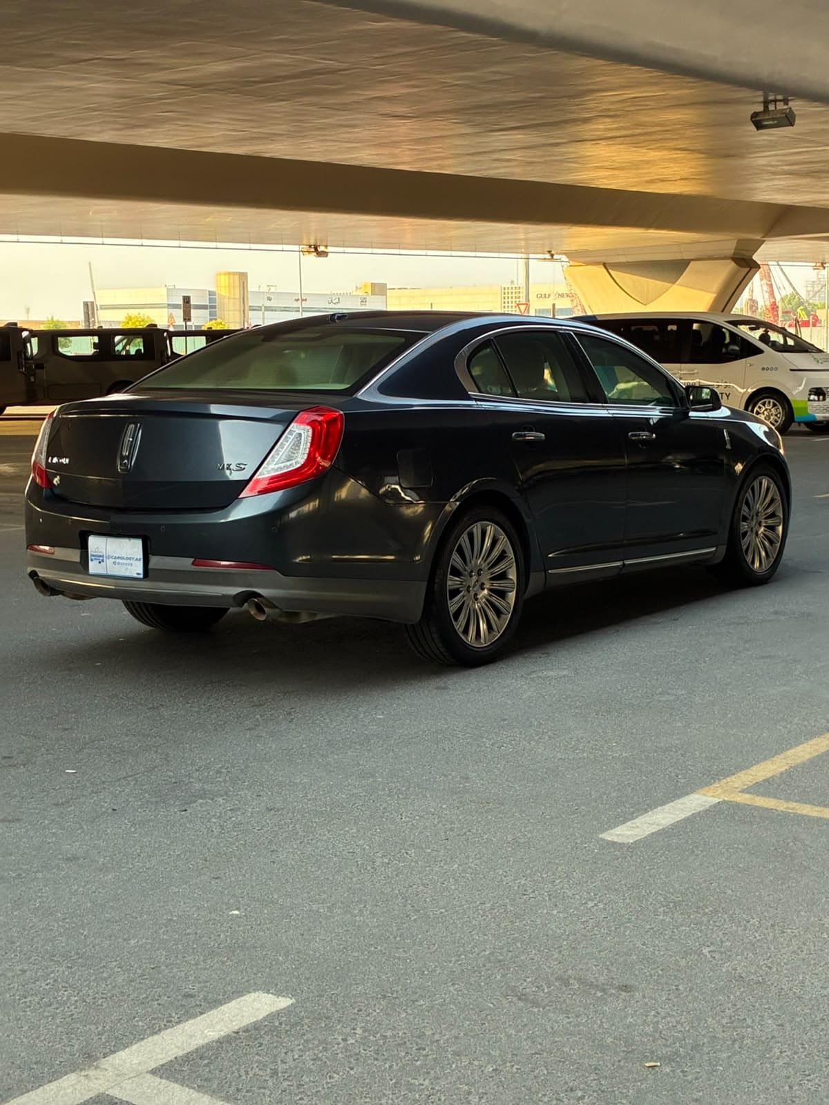 2014 Lincoln MKS Full Option for sale Dubai, Carology photo 6
