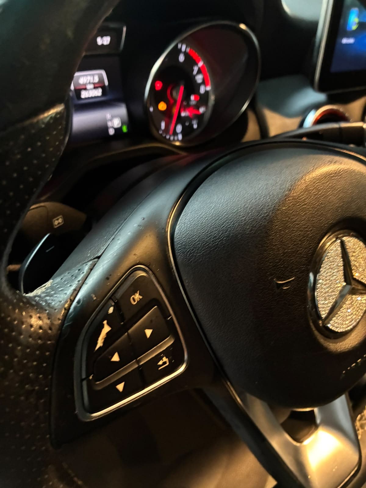 2014 Mercedes CLA 250 for sale Dubai, Carology photo 20