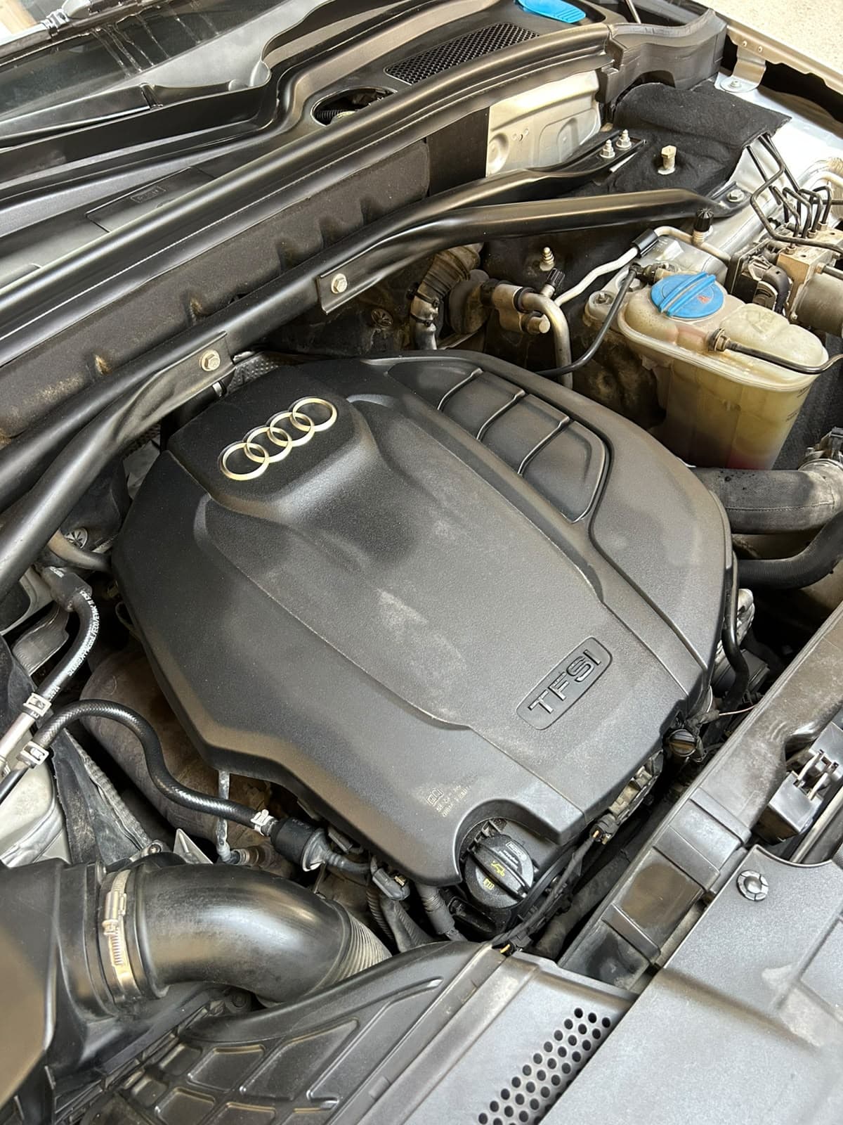 2015 Audi Q5 for sale Dubai, Carology photo 4