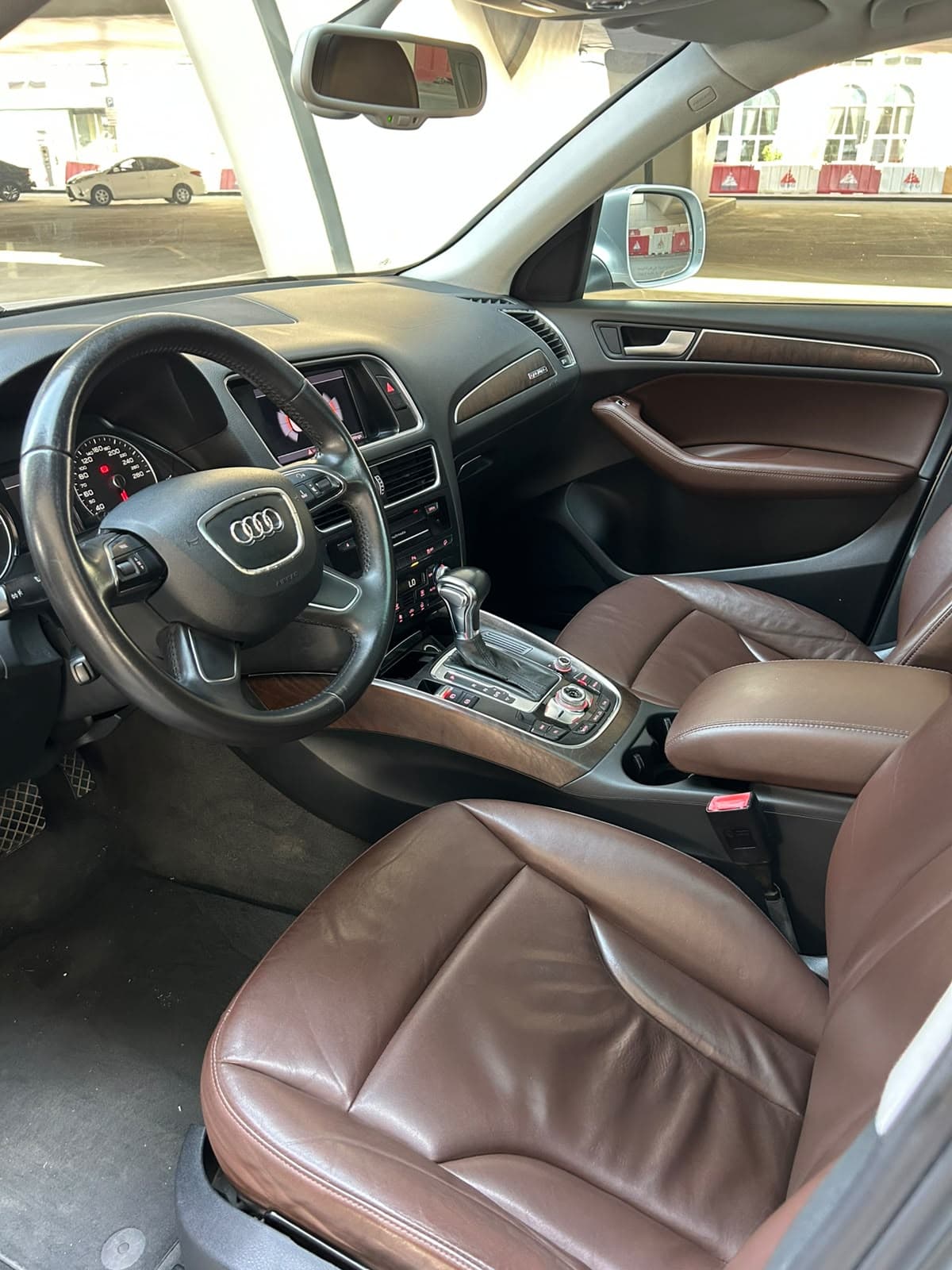 2015 Audi Q5 for sale Dubai, Carology photo 23