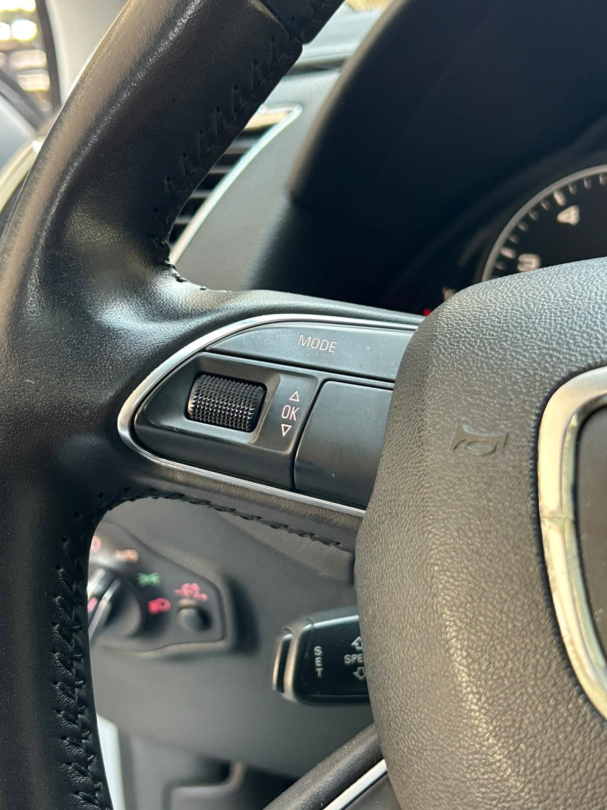 2015 Audi Q5 for sale Dubai, Carology photo 28