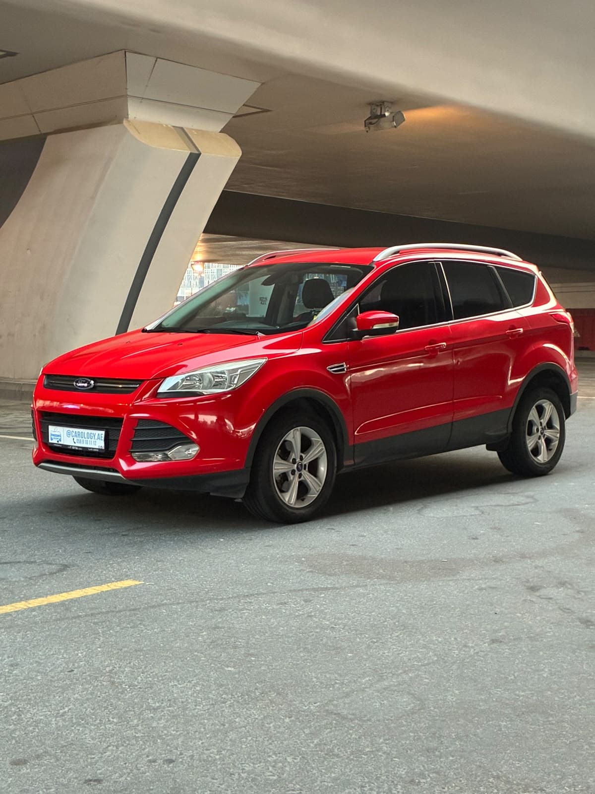 2015 Ford Escape for sale Dubai, Carology