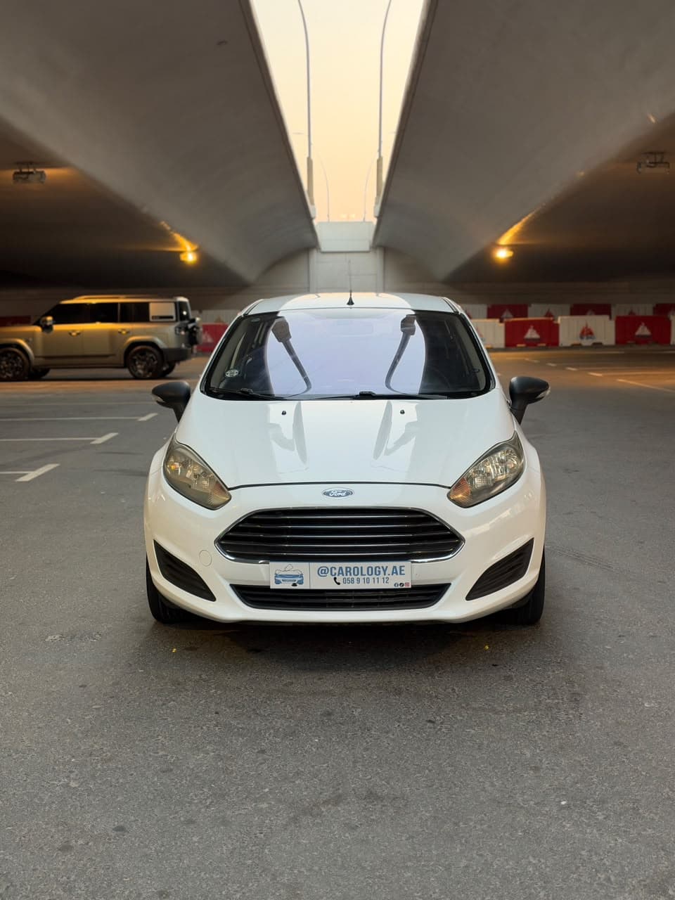 2015 Ford Fiesta for sale Dubai, Carology photo 2