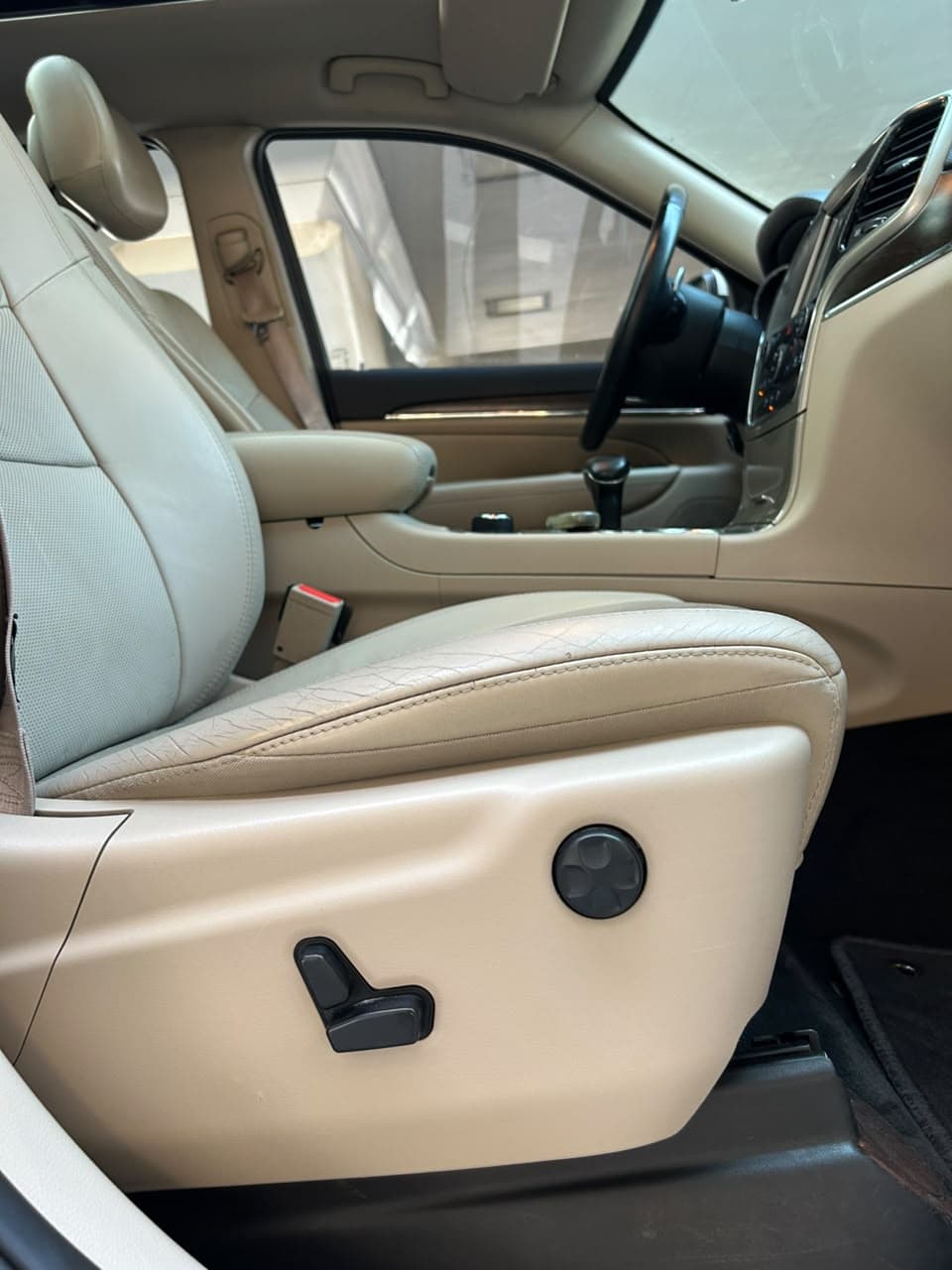 2015 Jeep Grand Cherokee Limited for sale Dubai, Carology photo 4