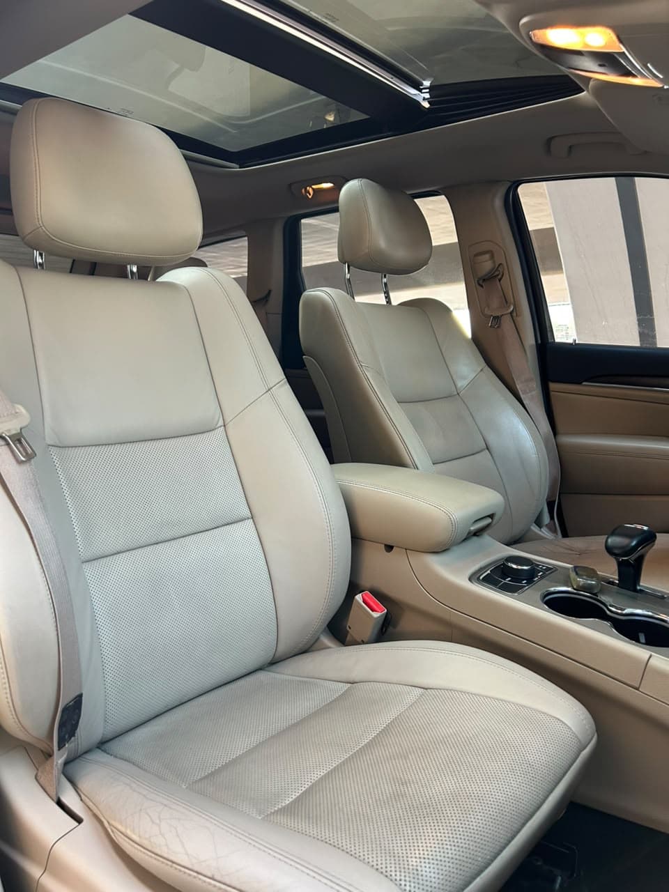 2015 Jeep Grand Cherokee Limited for sale Dubai, Carology photo 6