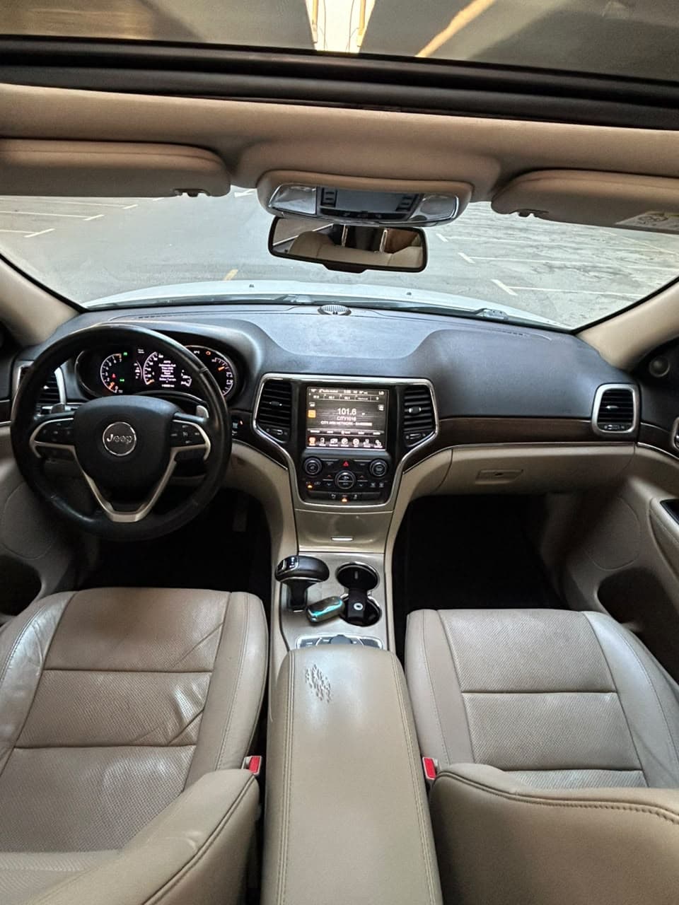 2015 Jeep Grand Cherokee Limited for sale Dubai, Carology photo 9