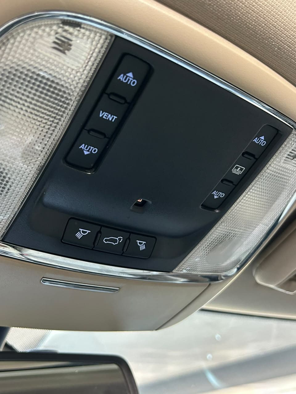 2015 Jeep Grand Cherokee Limited for sale Dubai, Carology photo 26