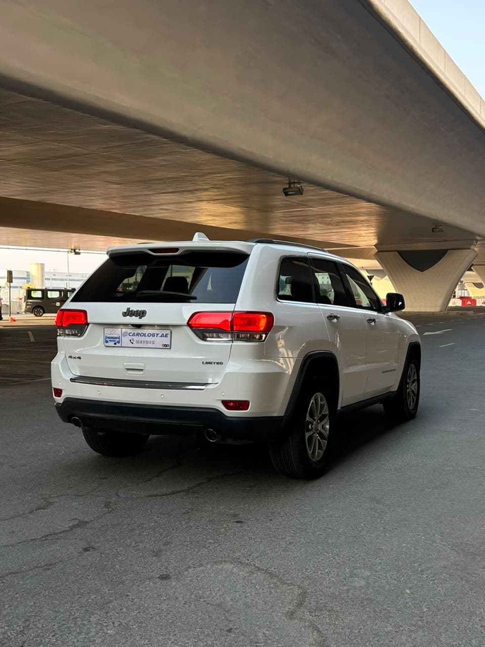 2015 Jeep Grand Cherokee Limited for sale Dubai, Carology photo 37