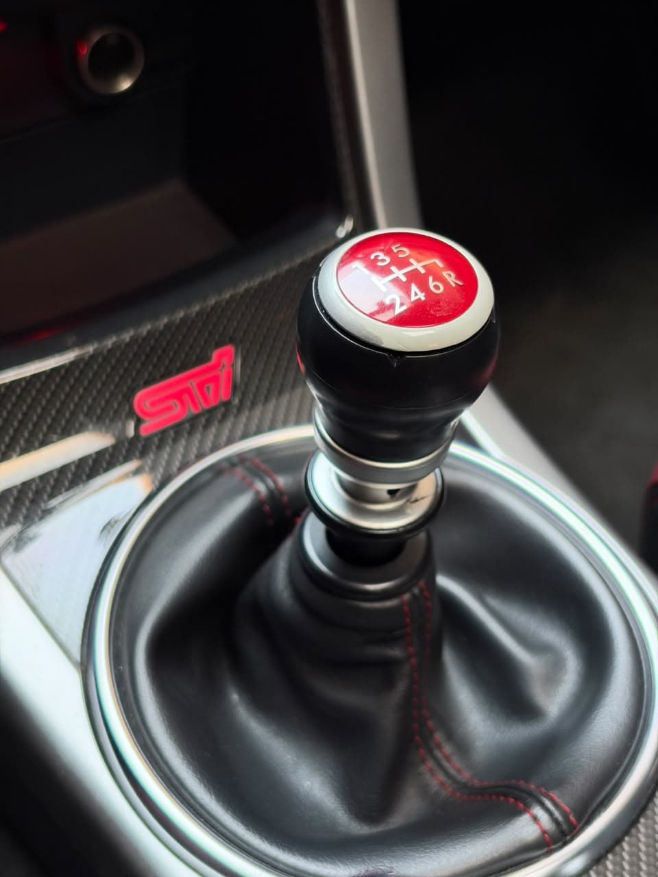 2015 Subaru WRX STI for sale Dubai, Carology photo 20