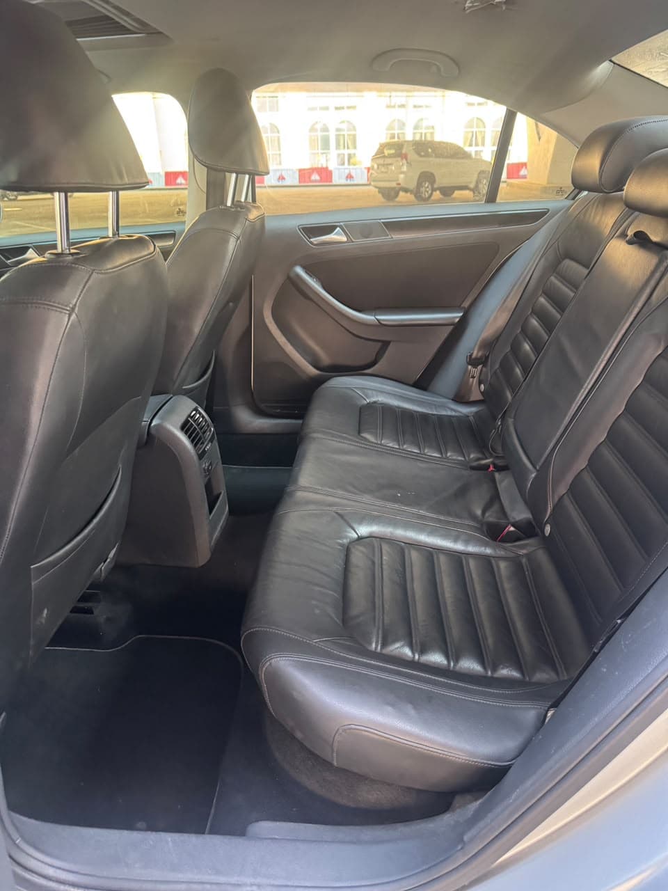 2015 Volkswagen Jetta for sale Dubai, Carology photo 15