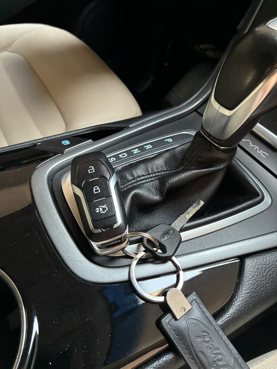 2016 Ford Edge Ecoboost for sale Dubai, Carology photo 16