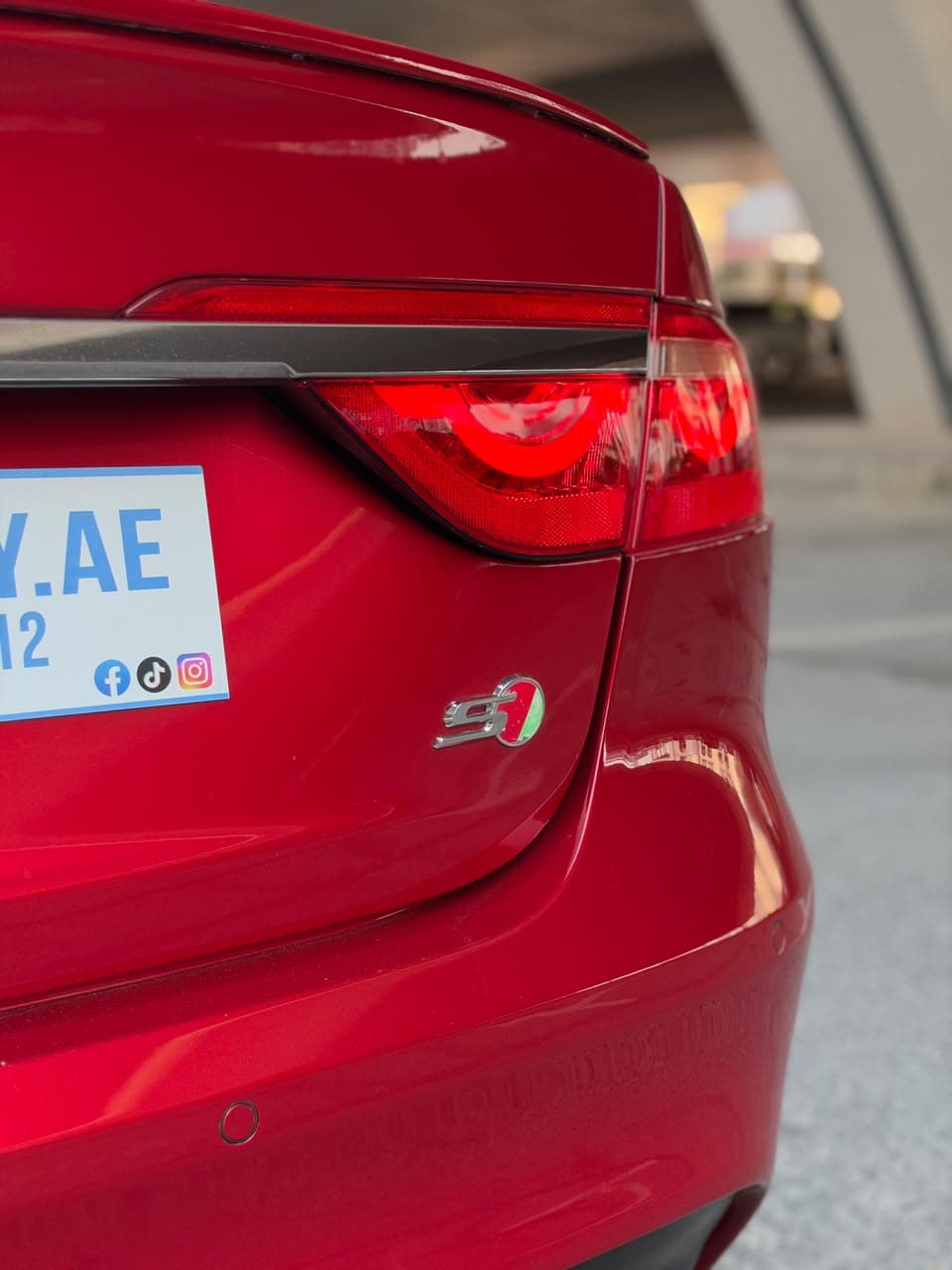2016 Jaguar XF S for sale Dubai, Carology photo 10