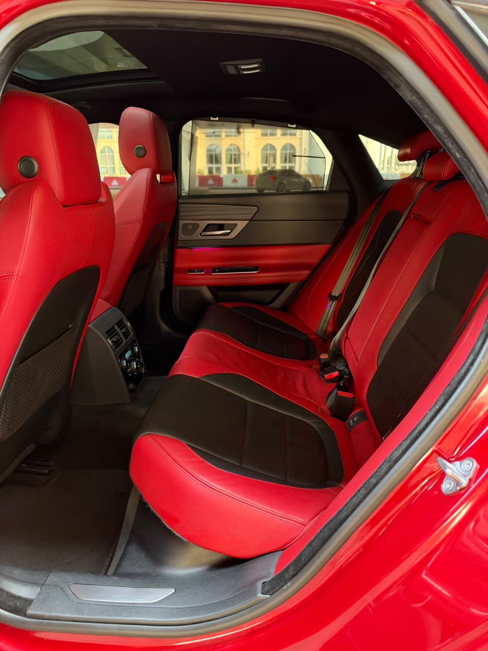 2016 Jaguar XF S for sale Dubai, Carology photo 15