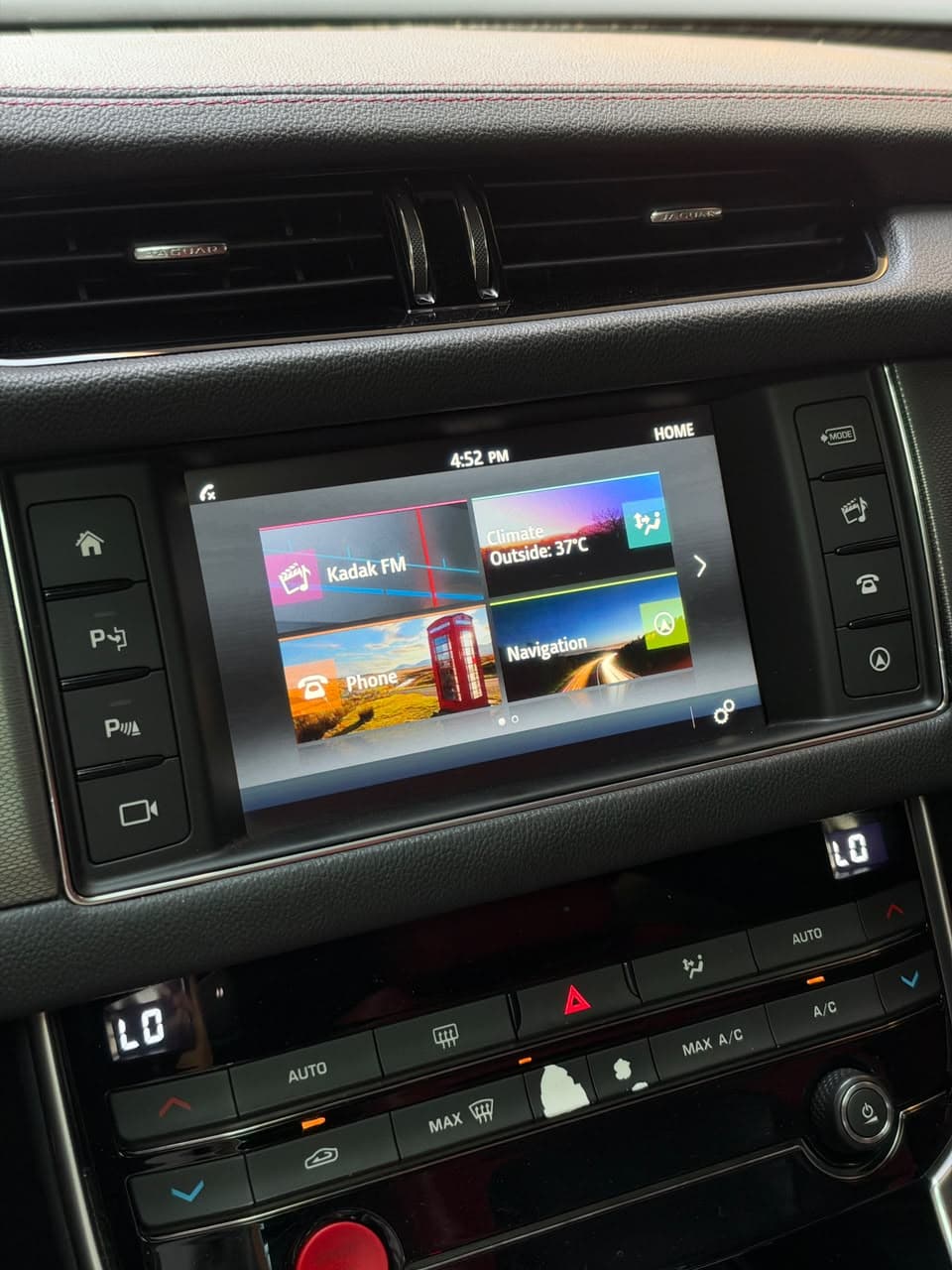 2016 Jaguar XF S for sale Dubai, Carology photo 29
