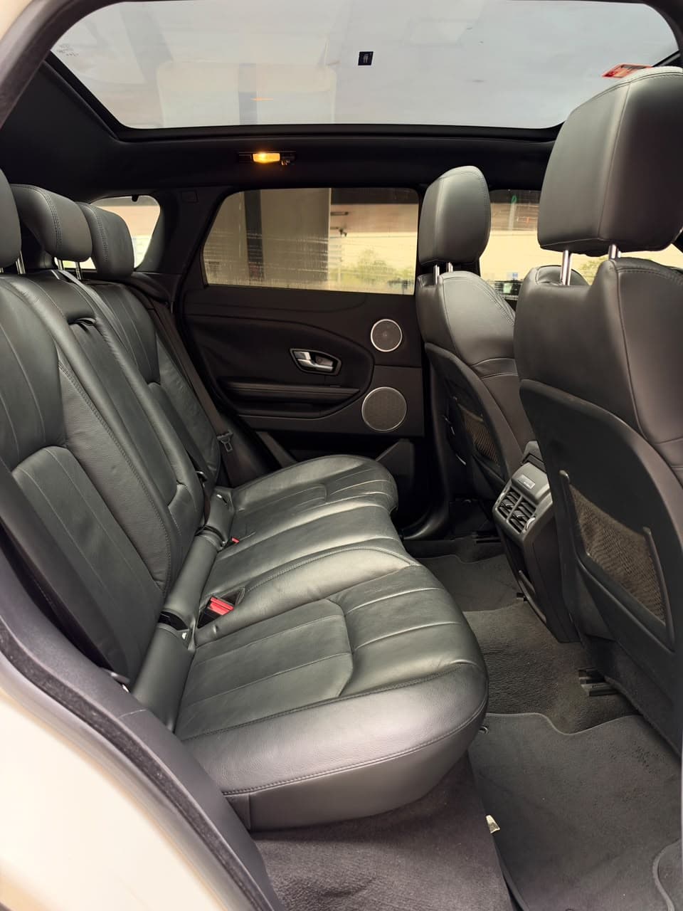 2016 Range Rover Evoque for sale Dubai, Carology photo 20