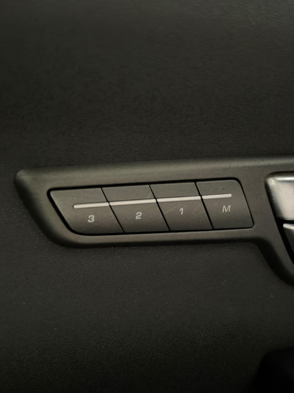 2016 Range Rover Evoque for sale Dubai, Carology photo 26