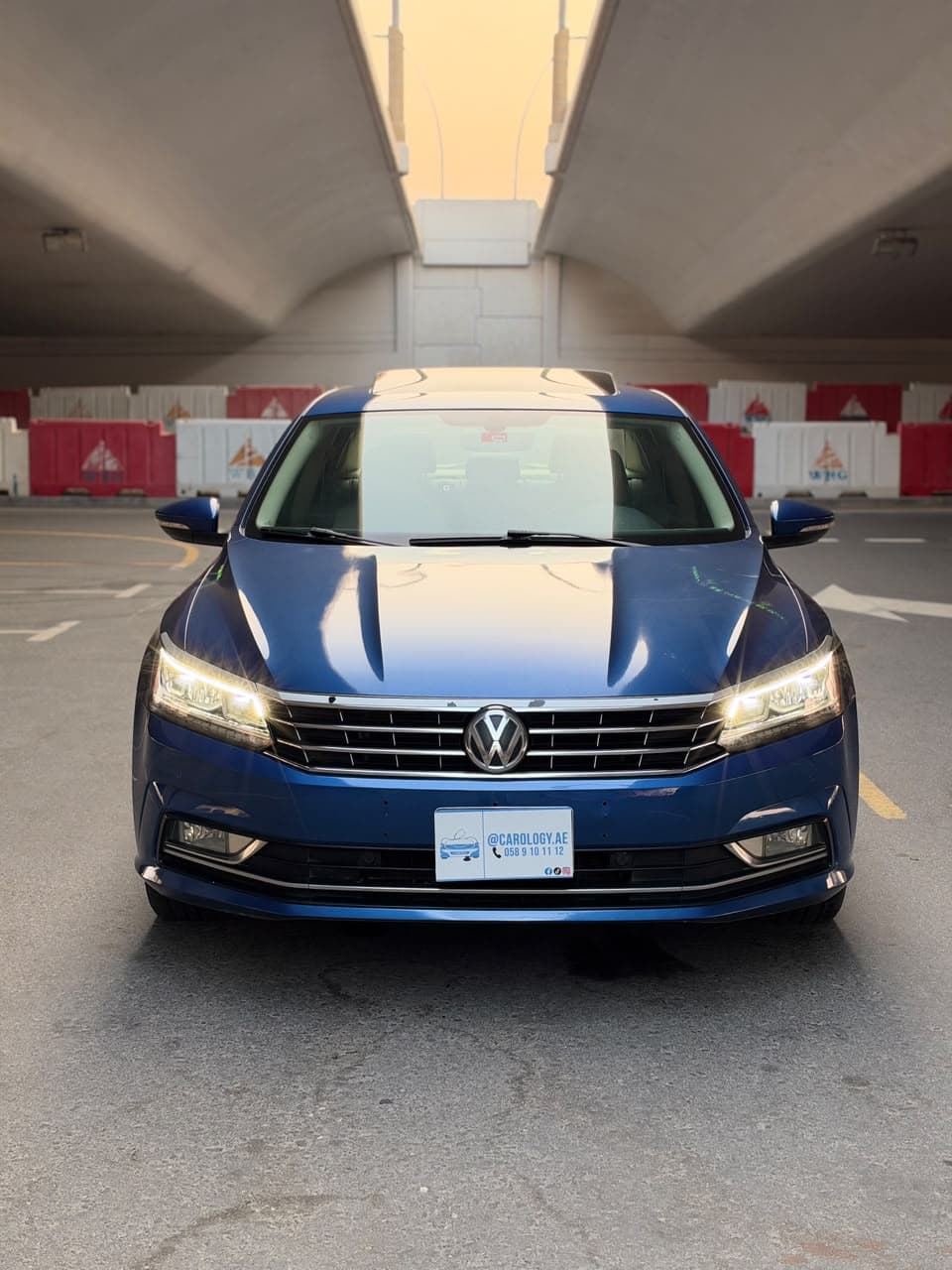 2016 Volkswagen Passat for sale Dubai, Carology photo 2