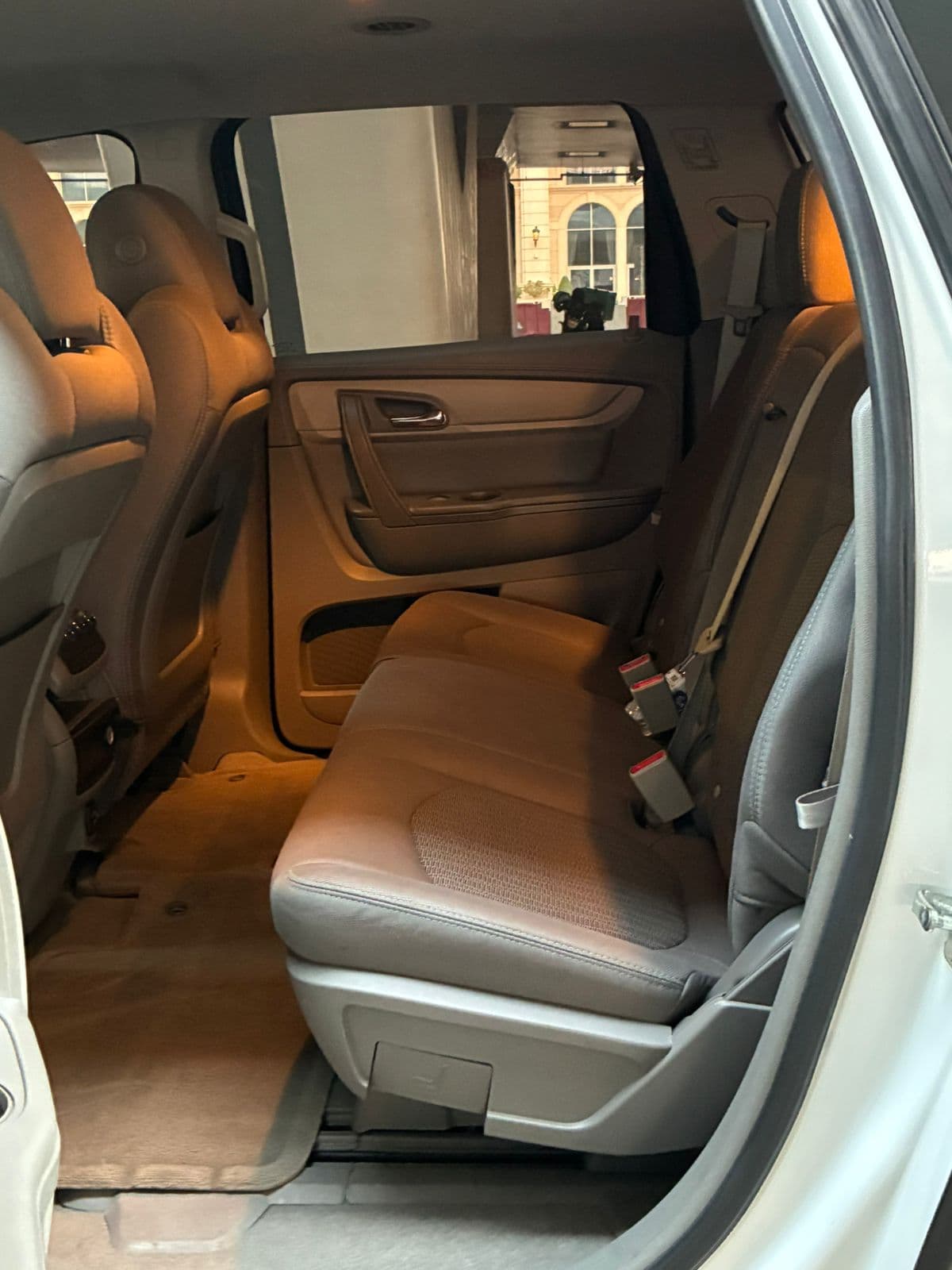 2017 Chevrolet Traverse LT for sale Dubai, Carology photo 11
