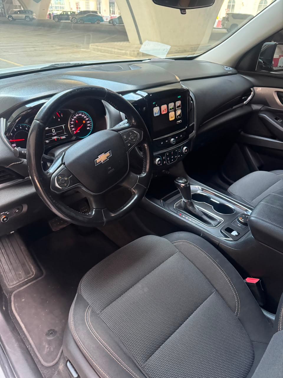 2018 Chevrolet Traverse LT for sale Dubai, Carology photo 2