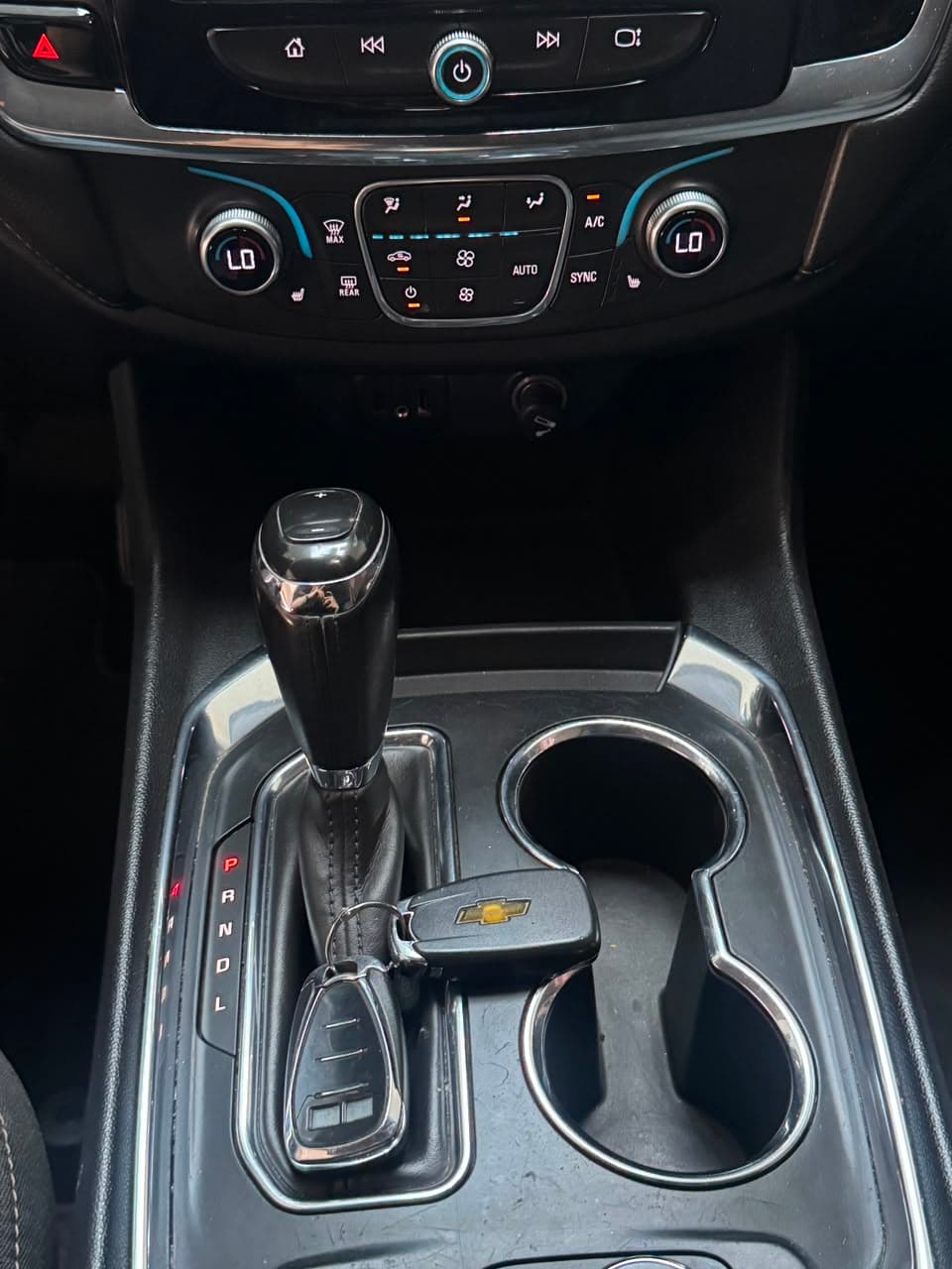 2018 Chevrolet Traverse LT for sale Dubai, Carology photo 9