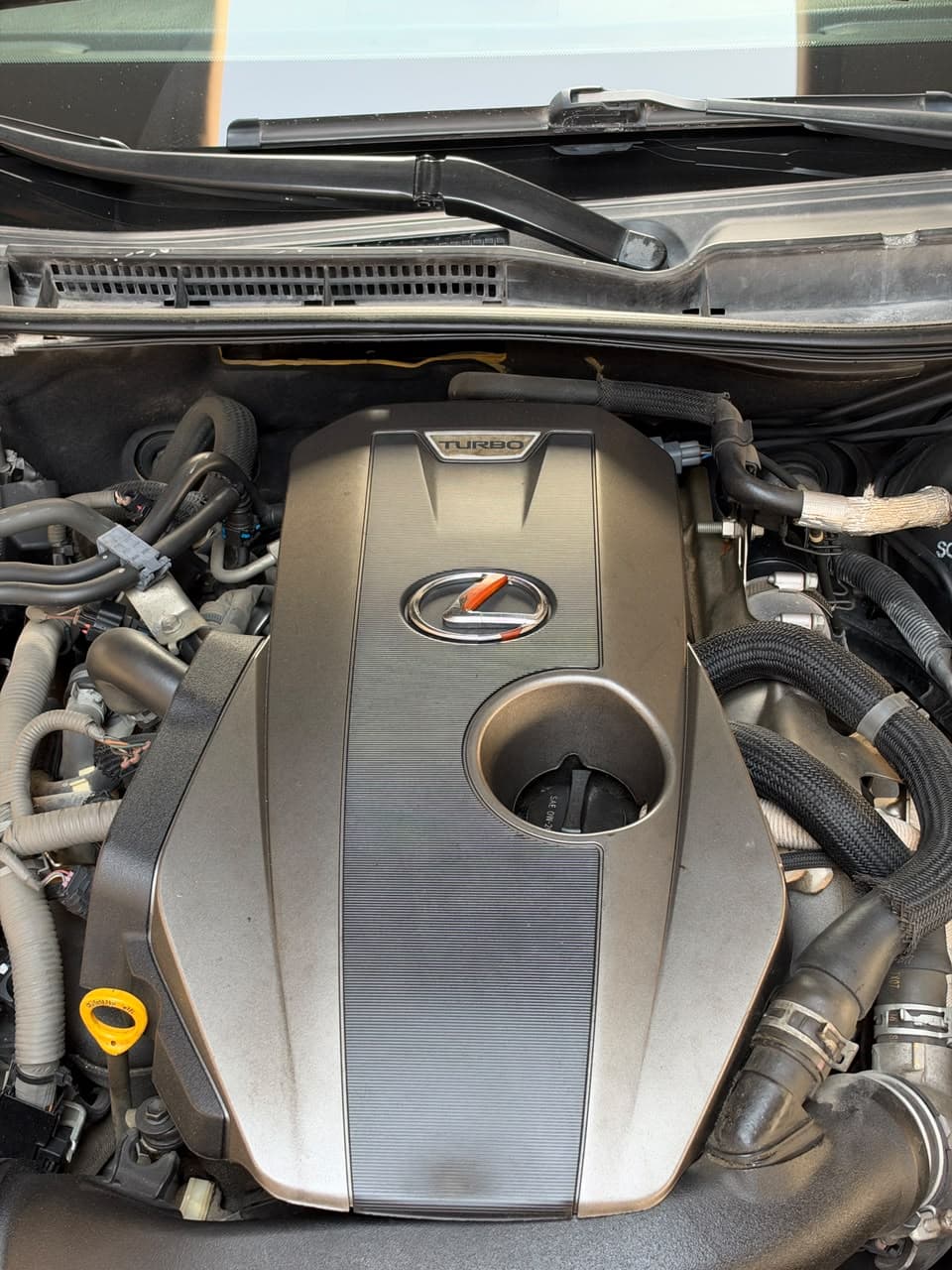 2018 Lexus IS300 F Sport for sale Dubai, Carology photo 9