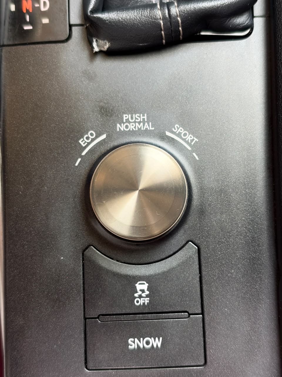 2018 Lexus IS300 F Sport for sale Dubai, Carology photo 30