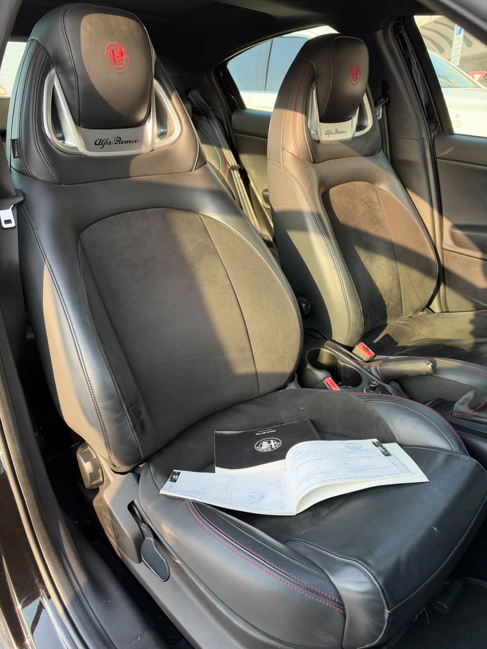 2019 Alfa Romeo Giulietta Veloce for sale Dubai, Carology photo 25
