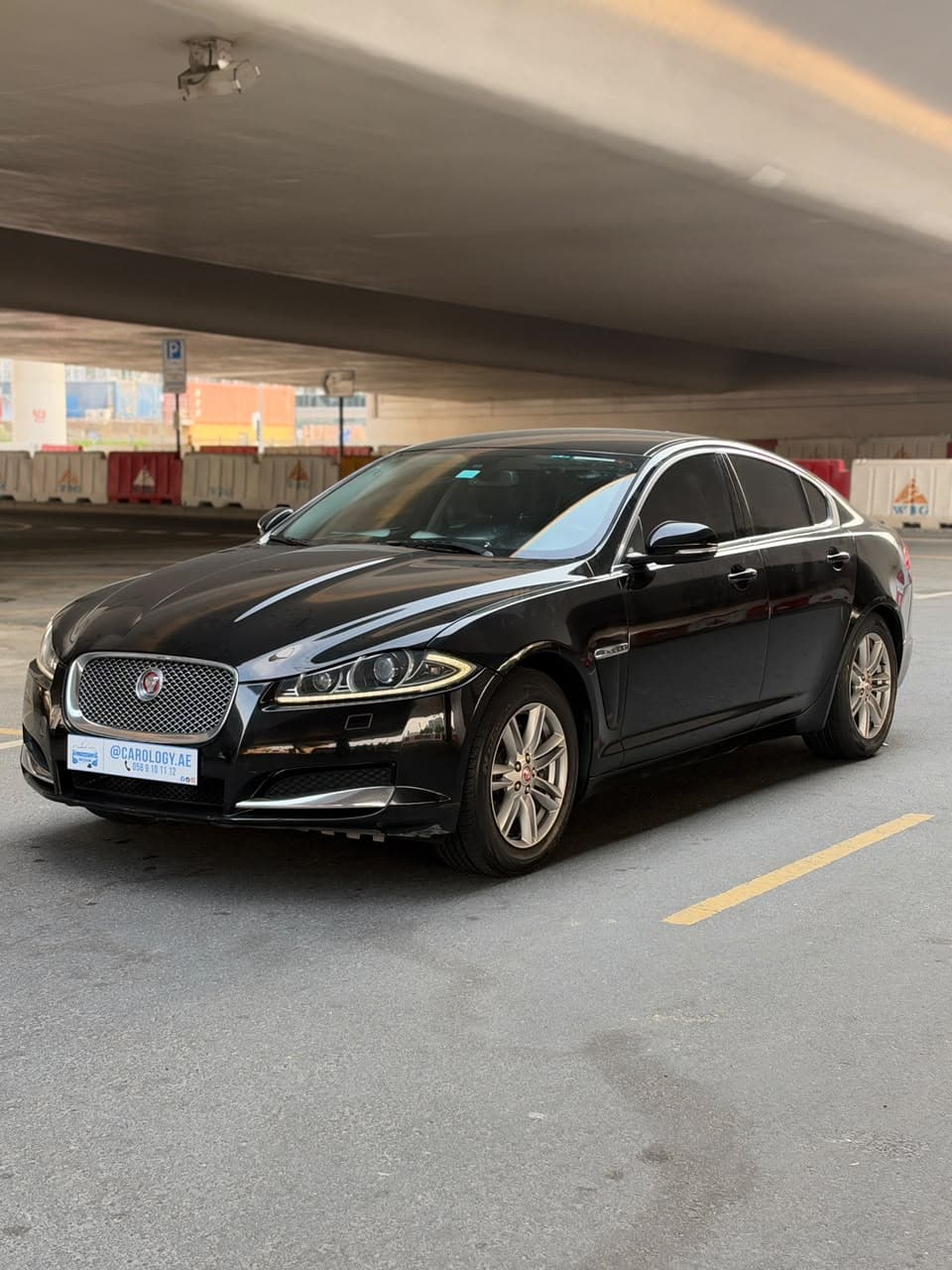 2015 Jaguar XF for sale Dubai, Carology