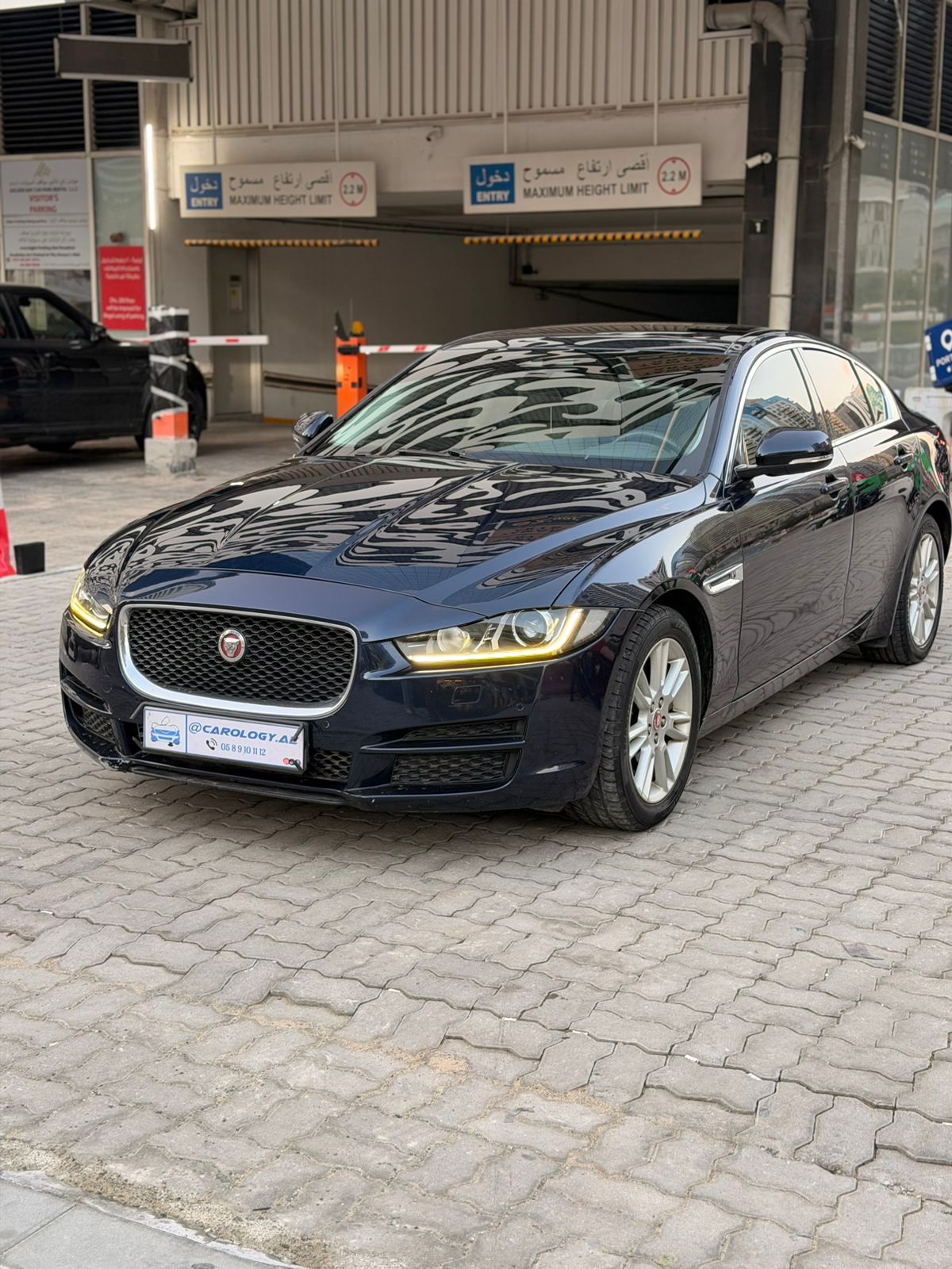 2016 Top of the line Jaguar XE 4cylinder 2.0Ltr